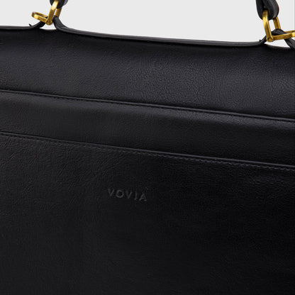 Ciara Essential