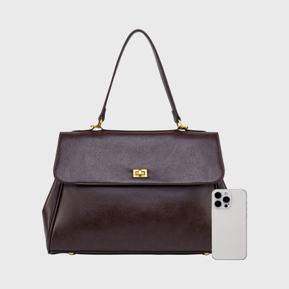 Ciara Essential