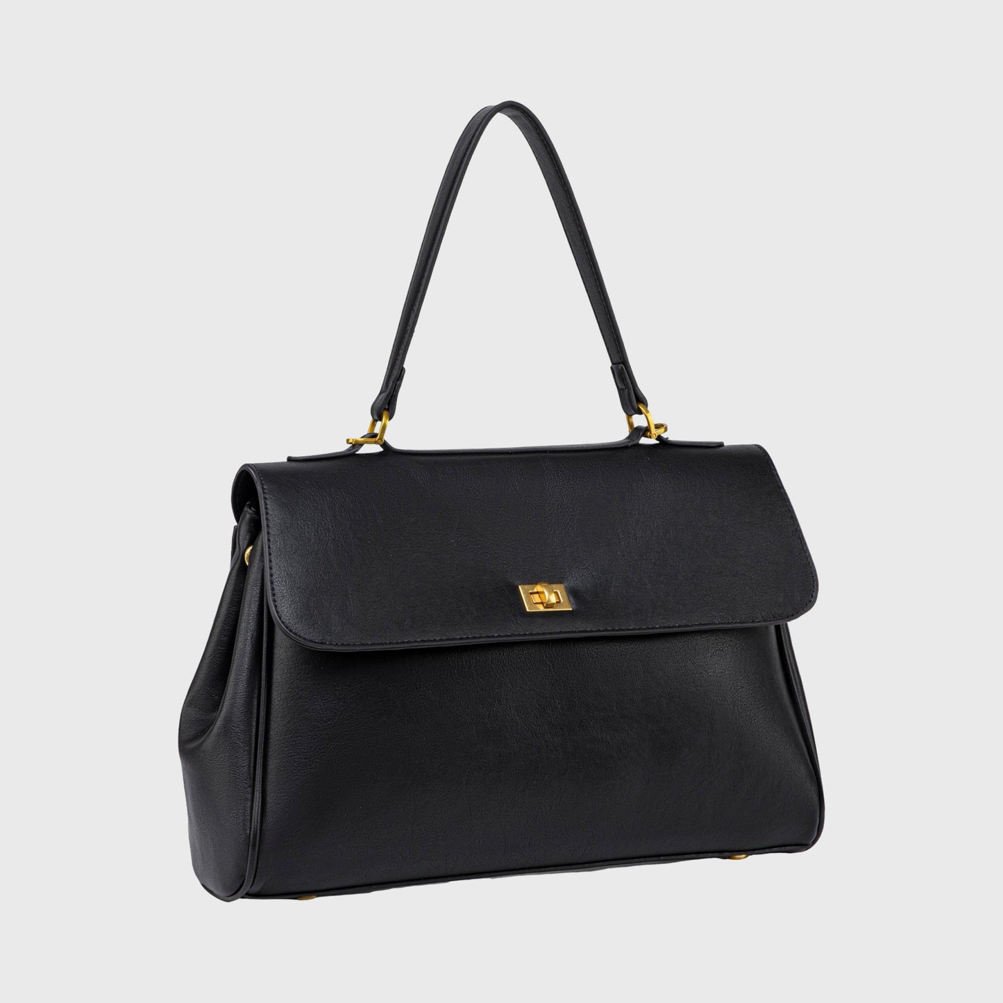 Ciara Essential