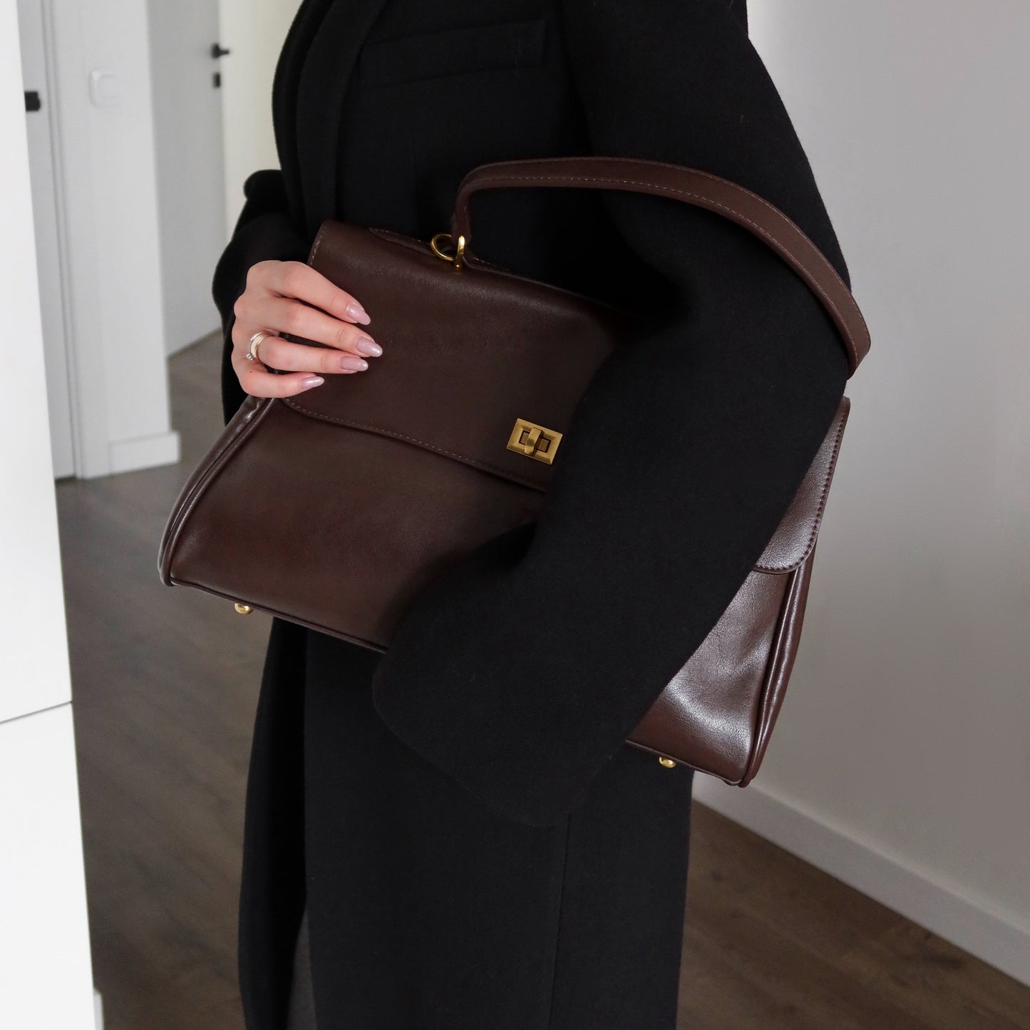 Ciara Essential